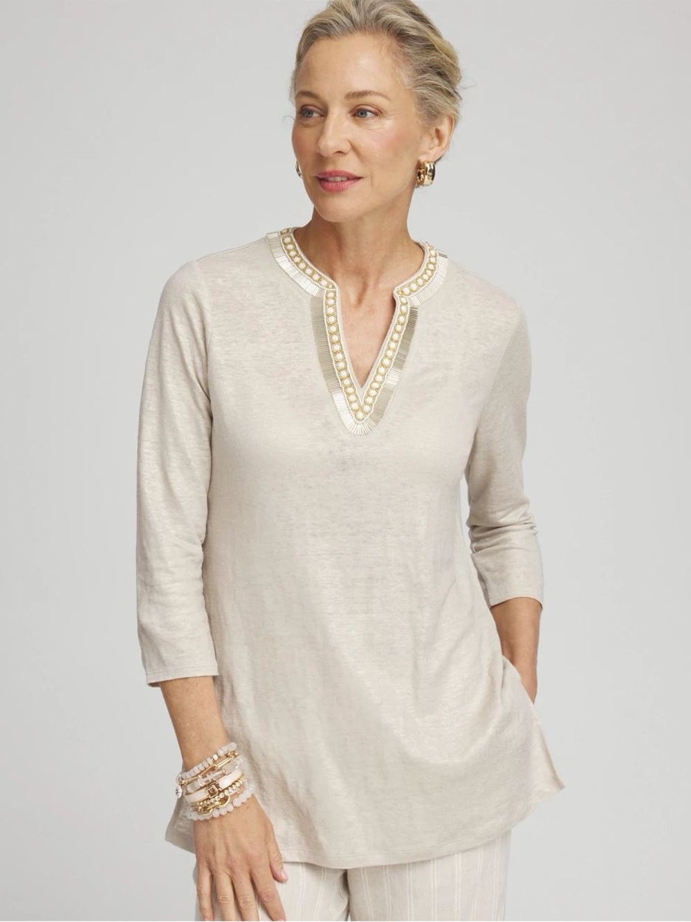 Chico’s Linen Embellished V-Neck Tunic Top in Cream